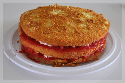Cake with Strawberry Filling photo instruction 14
