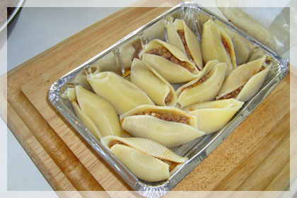 Beef and Cheese Stuffed Jumbo Shells photo instruction 5